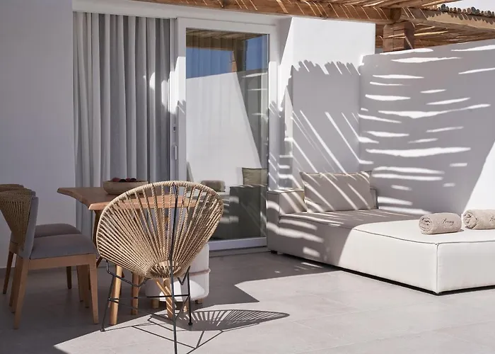 Armony Suites Milos